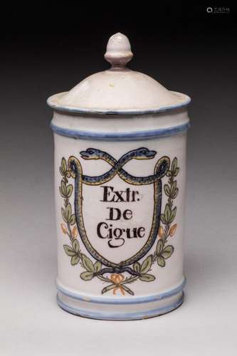 POT à PHARMACIE couvert en faïence à décor polychrome de l'i...