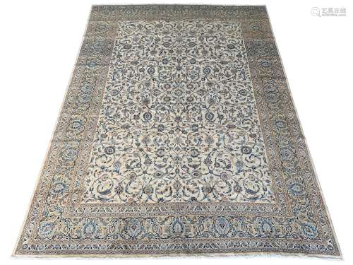 Fine Persian Kashan carpet