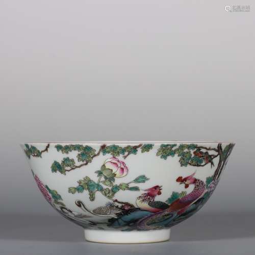 FAMILLE ROSE FLOWER AND BIRD BOWL, QING QIANLONG PERIOD