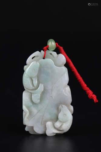 JADEITE LOTUS AND CARP PENDANT ORNAMENT