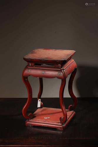 A MOTHER-OF-PEARL BLACK LACQUER FLOWER TABLE