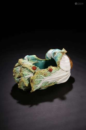 A BIONIC PORCELAIN CHINESE CABBAGE WASHER, QING QIANLONG PER...