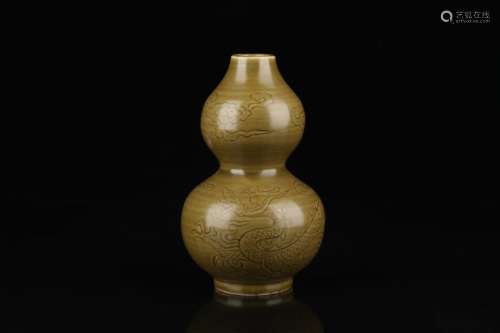 Longquan kiln dark carved dragon gourds