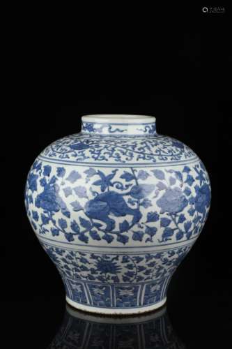 Blue and white pot with twisted lotus scroll design