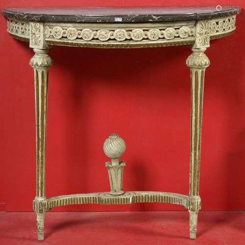 Console demi-lune Louis XVI en bois sculpté, rechampi et dor...