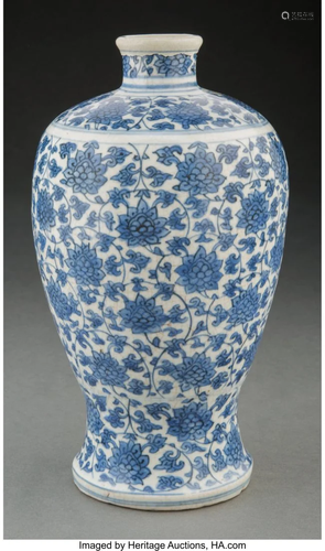 A Chinese Blue and White Lotus Vase 10-1/2 x 6 i