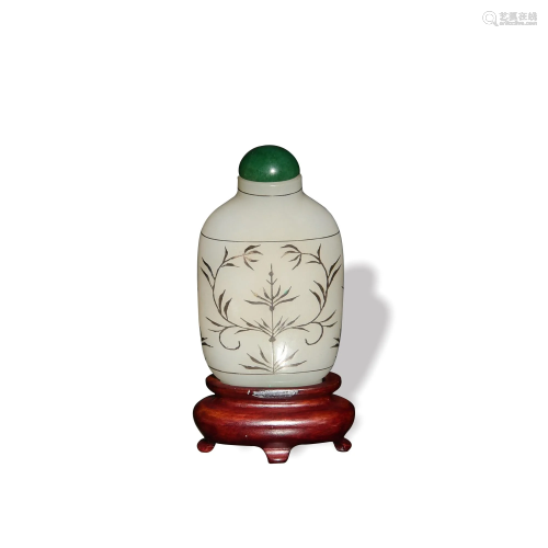 Chinese White Jade Snuff Bottle with Silver Inlay, 18th十八世...
