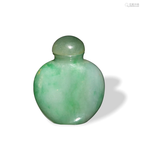 Chinese Jadeite Snuff Bottle, 19th Century十九世纪 翡翠鼻烟壶