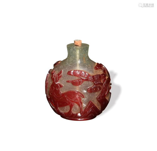 Chinese Peking Glass Snuff Bottle with Red Overlay,十九世纪 ...