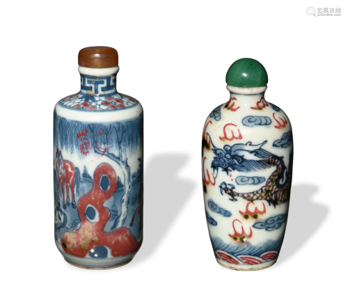 Two Chinese Underglaze Blue and Red Snuff Bottles, 19th十九世...