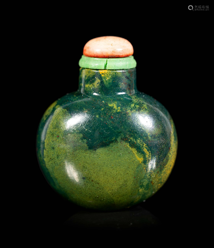 A Green Jasper Snuff Bottle