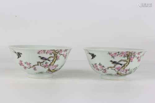 Qing Yongzheng enamel bowl with birds and flowers in verse