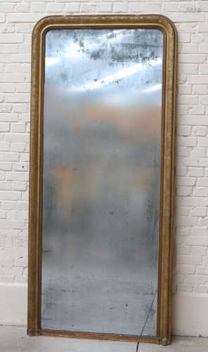 Grand miroir Louis Philippe Encadrement en bois et stuc doré...