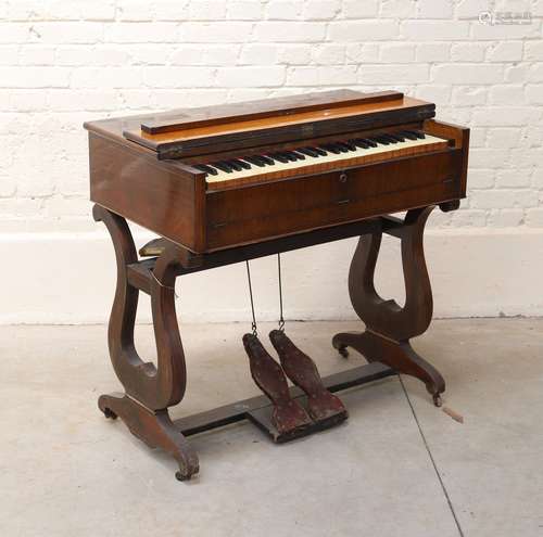 Rare Harmonium - Charles X En placage de palissandre à encad...