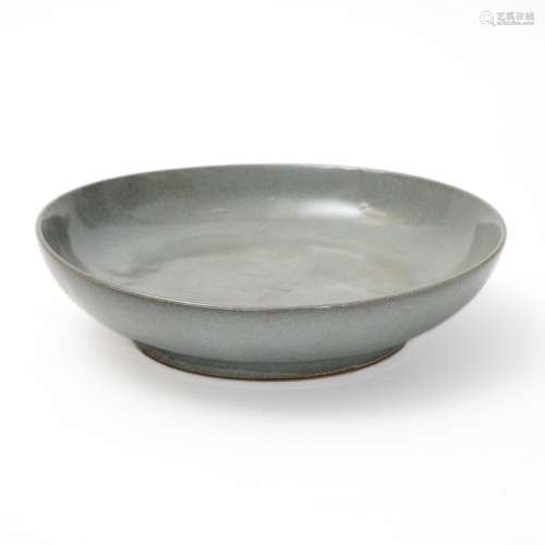 A Longquan Celadon Plate, Song Dynasty
宋代龙泉窑青瓷盘