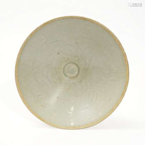 A Hutian kiln hat-shaped cup with carved flowers, Song Dynas...