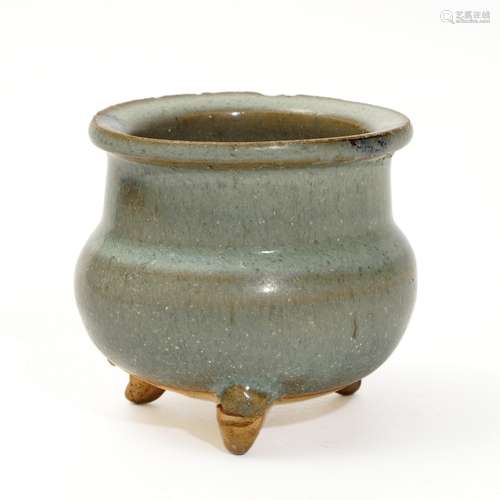 A Jun kiln three-legged furnace with purple markings, Yuan D...