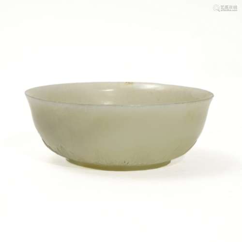 A white jade bowl, Mongol Empire, 16th to 17th centuries
16～...
