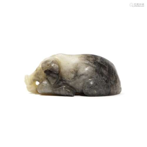 A jade pig in the Hun style, 12th-13th century
12-13世纪匈奴...