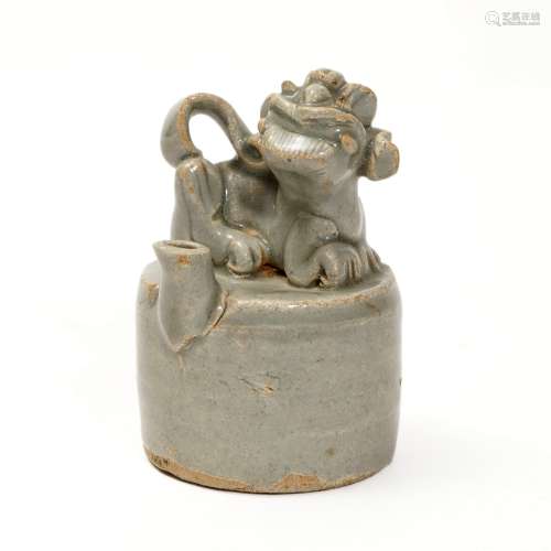 A Hutian kiln water container, Song Dynasty
宋代湖田窑砚滴