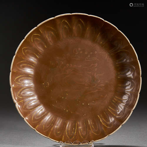 CHINESE RUSSET-GLAZED DING KILN DISH