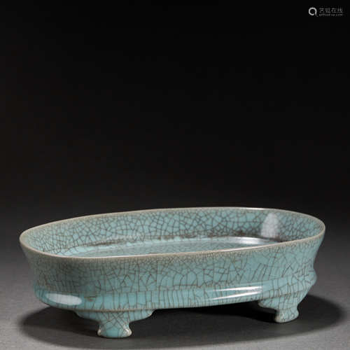 CHINESE GUAN WARE CELADON GLAZED BRUSH WASHER