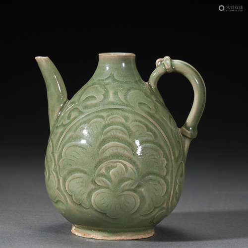 CHINESE YAOZHOU CELADON CARVED WATER POT