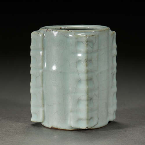 CHINESE LONGQUAN-CELADON CONG TYPE BOTTLE