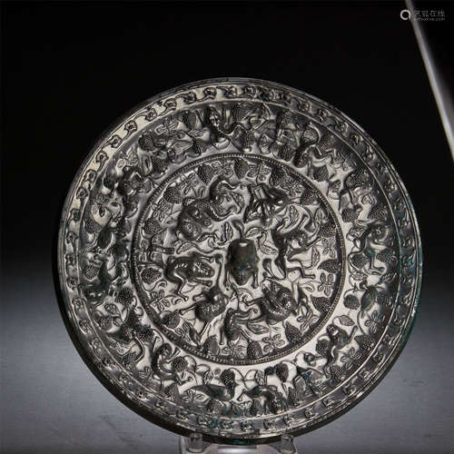 CHINESE BRONZE CIRCULAR BEAST MIRROR,HAN DYNASTY