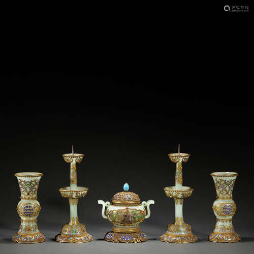 A SET OF HETIAN JADE CENSERS,CANDLESTICKS,VASES