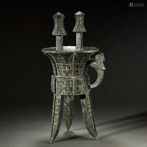 CHINESE BRONZE WINE VESSEL