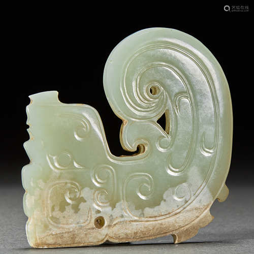 CHINESE JADE PENDANT