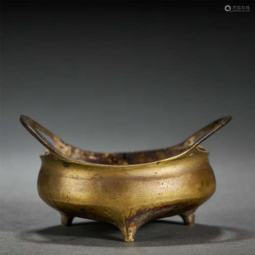 A BRONZE CENSER