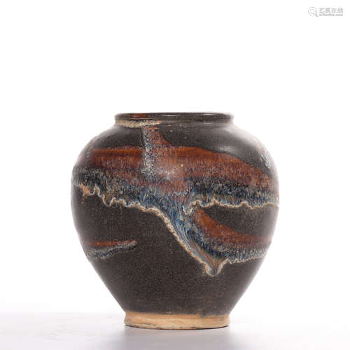 A JIZHOU WARE PORCELAIN JAR