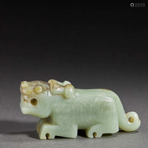 A HETIAN JADE CARVED 