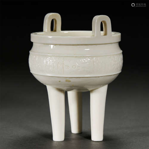 A DEHUA KILN WHITE PORCELAIN CENSER