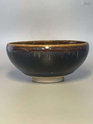 A JIAN-KILN BLACK PORCELAIN TEA CUP