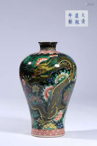 Qing Dynasty Kangxi Era Wucai Dragon Pattern Plum Vase