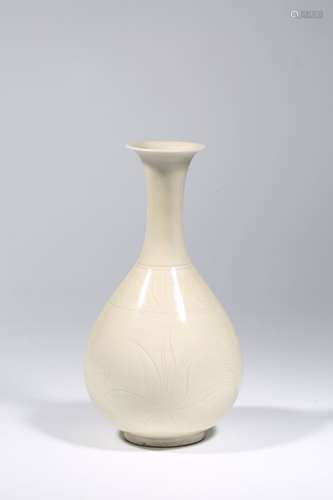 White glaze Vase