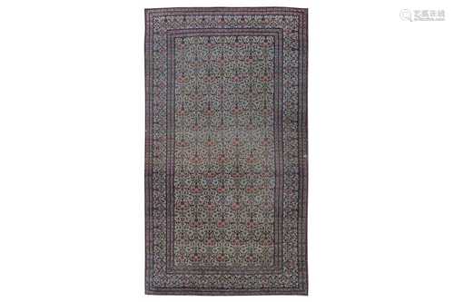 A FINE ANTIQUE KIRMAN LARGE RUG, SOUTH PERSIA