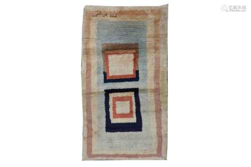 A FINE GABBEH LARGE RUG, SOUTH-WEST PERSIA