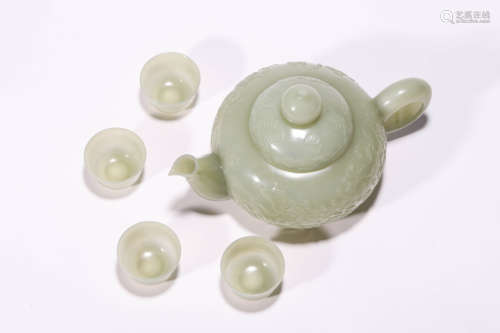 A Set of Jade Tea Set