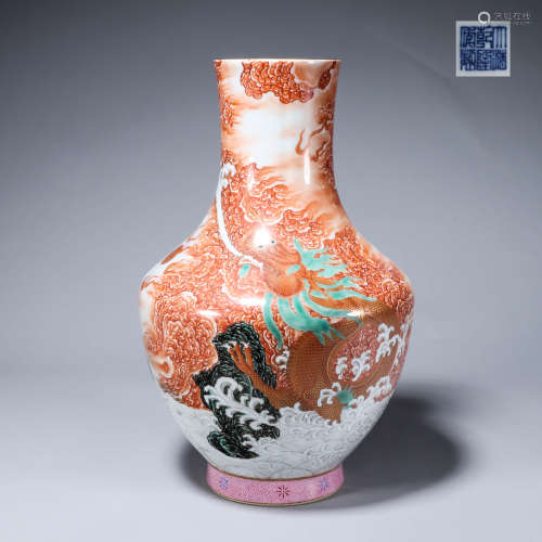 A Drawing Dragon with Cloud Pattern Porcelain Vase