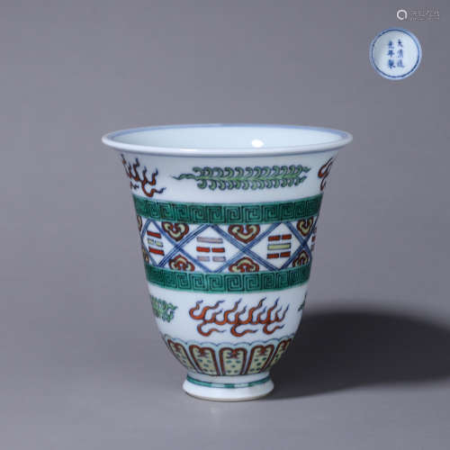A Doucai Bagua Pattern Porcelain Cup