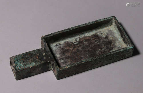 A Chinese Bronze Mesaure Container