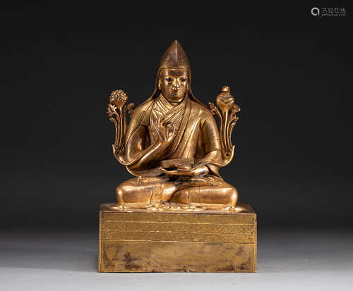 The Zongkhapa Buddha statue of Qing Dynasty in China