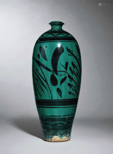 北宋 磁州窯綠釉梅瓶