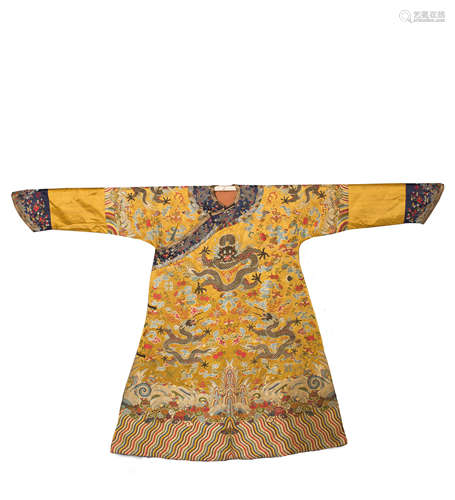 Chinese Ming Dynasty yunjin peacock feather dragon robe