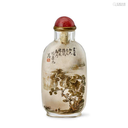 AN INSIDE-PAINTED GLASS SNUFF BOTTLE