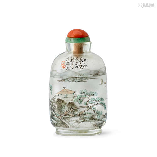 AN INSIDE-PAINTED GLASS SNUFF BOTTLE